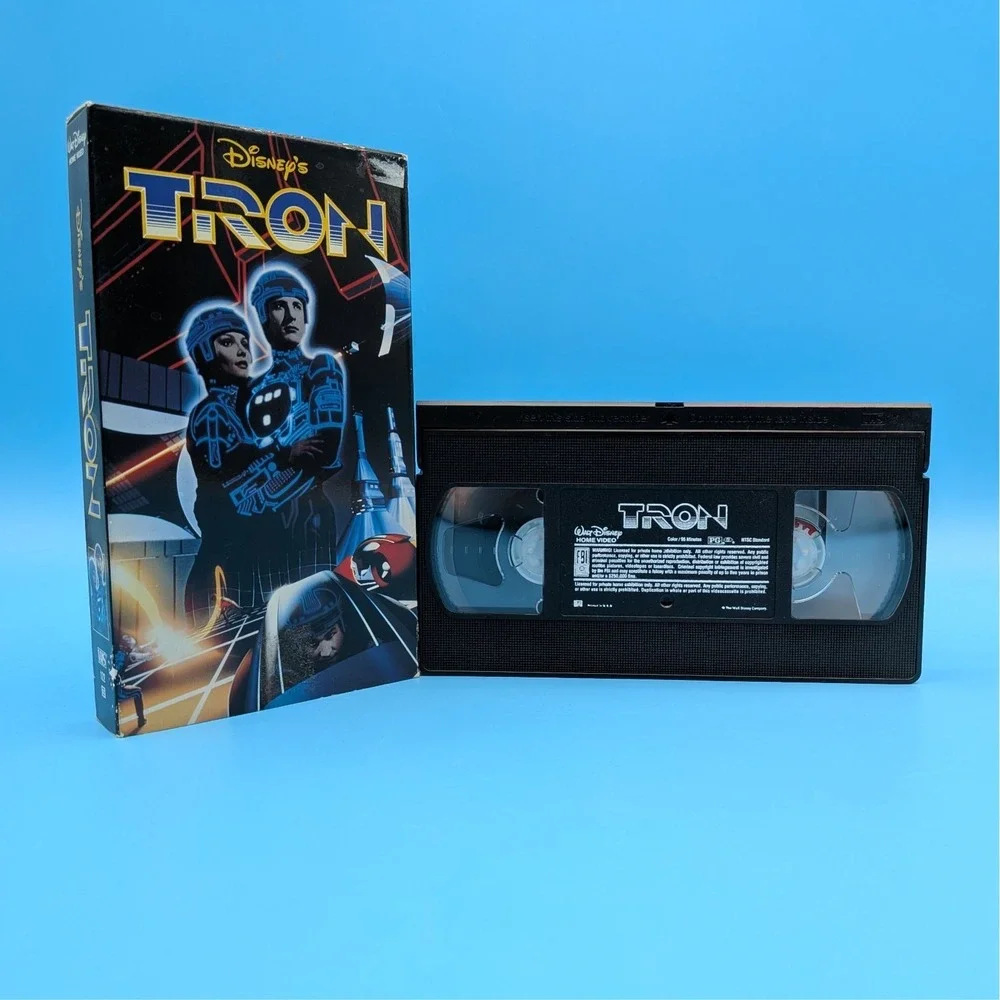 Tron (1982) VHS – Walt Disney Home Video - Picture 2 of 6